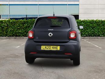 SMART FORFOUR 17.6kWh Pulse Premium