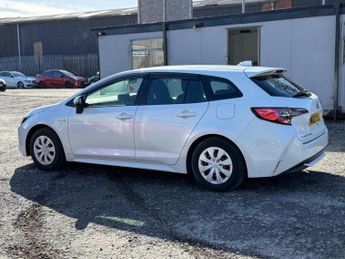 TOYOTA COROLLA 1.8 VVT-h Design Touring Sports 5dr Petrol Hybrid CVT Euro 6 (s/