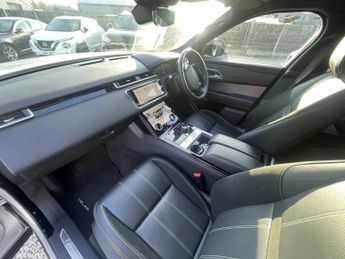 LAND ROVER RANGE ROVER VELAR 2.0 D240 R-Dynamic