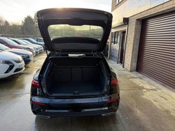 AUDI A3 1.5 TFSI 35 S line Sportback S Tronic Euro 6 (s/s) 5dr