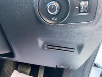 MG MG ZS 44.5kWh Exclusive Auto 5dr