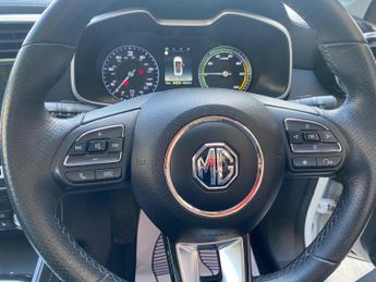 MG MG ZS 44.5kWh Exclusive Auto 5dr