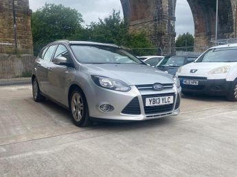 Ford Focus 1.6 TDCi ECOnetic Zetec Euro 5 (s/s) 5dr