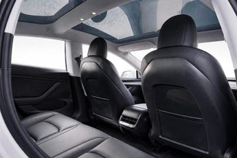 TESLA MODEL 3 (Dual Motor) Long Range