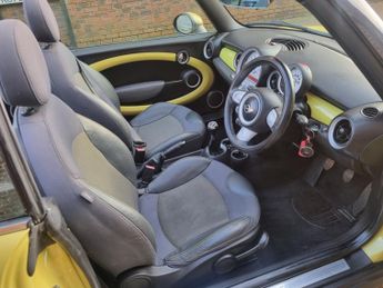 MINI CONVERTIBLE 1.6 Cooper Convertible