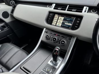 LAND ROVER RANGE ROVER SPORT 3.0 SD V6 HSE Dynamic URBAN KIT - 7 Seat