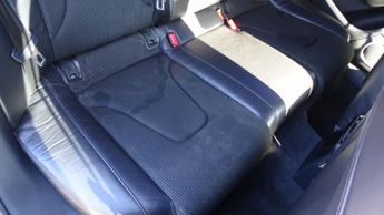 AUDI A4 2.0 TDI Black Edition