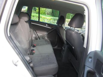 VOLKSWAGEN TIGUAN 2.0 TDI BlueMotion Tech Match DSG 4WD Euro 5 (s/s) 5dr