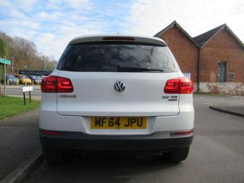 VOLKSWAGEN TIGUAN 2.0 TDI BlueMotion Tech Match DSG 4WD Euro 5 (s/s) 5dr