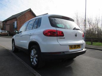 VOLKSWAGEN TIGUAN 2.0 TDI BlueMotion Tech Match DSG 4WD Euro 5 (s/s) 5dr