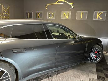 PORSCHE TAYCAN Performance 79.2kWh 4S SPORT TURISMO