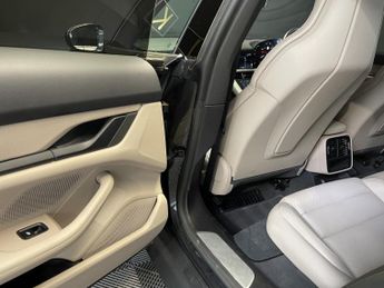 PORSCHE TAYCAN Performance 79.2kWh 4S