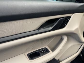 PORSCHE TAYCAN Performance 79.2kWh 4S SPORT TURISMO