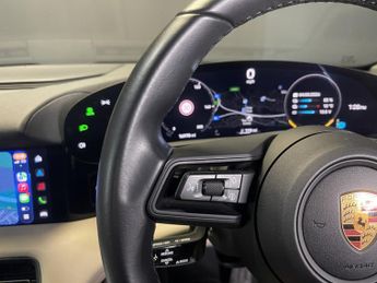 PORSCHE TAYCAN Performance 79.2kWh 4S