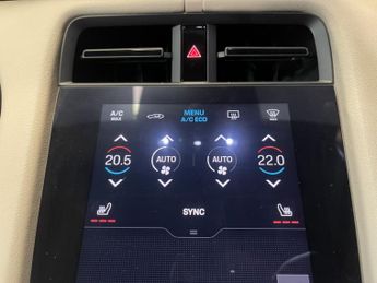 PORSCHE TAYCAN Performance 79.2kWh 4S