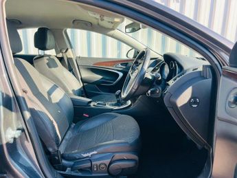 VAUXHALL INSIGNIA 2.0 CDTi SE Euro 5 5dr