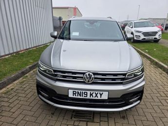VOLKSWAGEN TIGUAN 2.0 TDI R-Line Tech