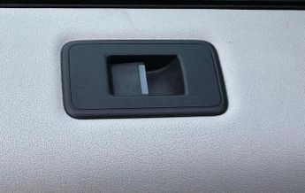 LAND ROVER RANGE ROVER SPORT 3.0 SD V6 HSE Auto 4WD Euro 5 (s/s) 5dr