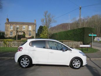 PEUGEOT 208 1.2 VTi PureTech Style Euro 6 5dr