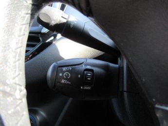 PEUGEOT 208 1.2 VTi PureTech Style Euro 6 5dr