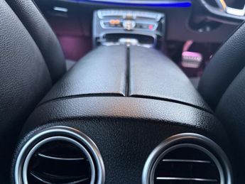 MERCEDES-BENZ E CLASS 2.0 E220d AMG Line