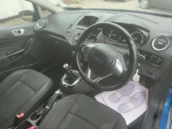 FORD FIESTA 1.0 T EcoBoost Zetec