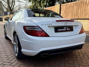 MERCEDES-BENZ SLK 2.0 SLK200 AMG Sport