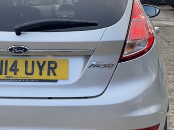 FORD FIESTA 1.6 Titanium