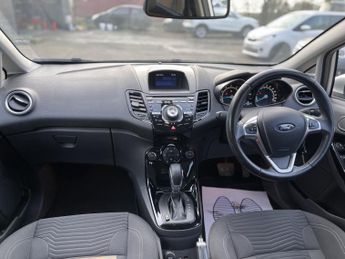 FORD FIESTA 1.6 Titanium