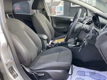 FORD FIESTA 1.6 Titanium