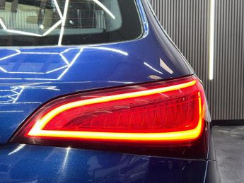 AUDI Q5 2.0 TDI S line S Tronic quattro Euro 5 (s/s) 5dr