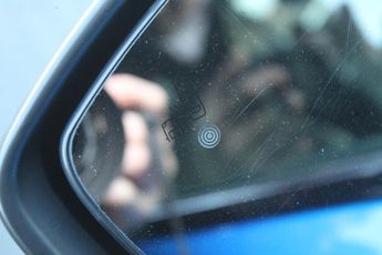 PEUGEOT E-2008 50kWh GT