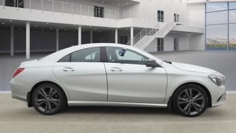 MERCEDES-BENZ CLA 2.1 CLA200d Sport