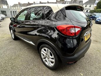 RENAULT CAPTUR 1.5 Dynamique MediaNav dCi 90 Auto EDC