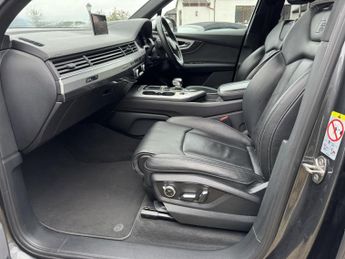 AUDI SQ7 4.0 TDI V8
