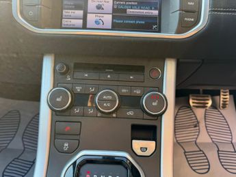 LAND ROVER RANGE ROVER EVOQUE 2.2 SD4 Dynamic