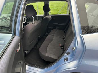 HONDA JAZZ 1.4 i-VTEC ES