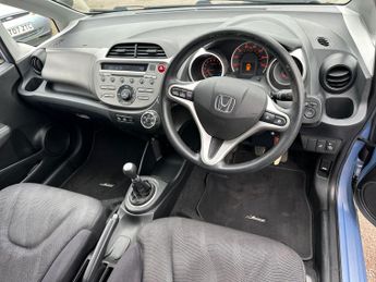 HONDA JAZZ 1.4 i-VTEC ES