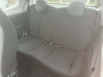 PEUGEOT 108 1.0 Access