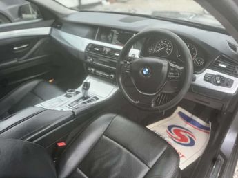 BMW 5 SERIES 2.0 520d Luxury Saloon