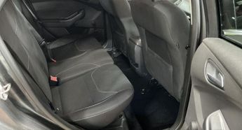 FORD FOCUS 1.0 T EcoBoost Zetec Grey 5dr LOWTAX+SATNAV+9 STAMPS