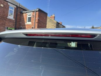 MERCEDES-BENZ C CLASS 2.1 C300dh AMG Line