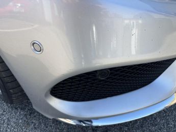 MERCEDES-BENZ C CLASS 2.1 C300dh AMG Line