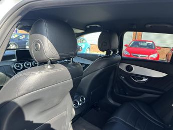 MERCEDES-BENZ C CLASS 2.1 C300dh AMG Line