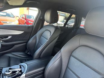 MERCEDES-BENZ C CLASS 2.1 C300dh AMG Line