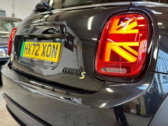 MINI ELECTRIC HATCH Cooper SE 32.6kWh Level 2 Auto 3dr