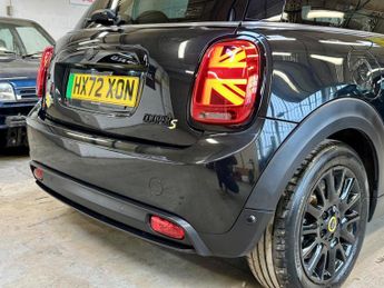 MINI ELECTRIC HATCH Cooper SE 32.6kWh Level 2 Auto 3dr