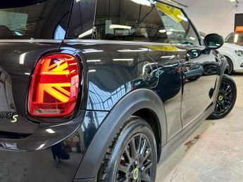 MINI ELECTRIC HATCH Cooper SE 32.6kWh Level 2 Auto 3dr