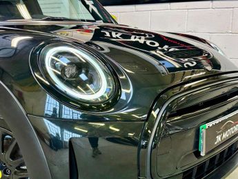MINI ELECTRIC HATCH Cooper SE 32.6kWh Level 2 Auto 3dr
