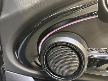 MINI ELECTRIC HATCH Cooper SE 32.6kWh Level 2 Auto 3dr